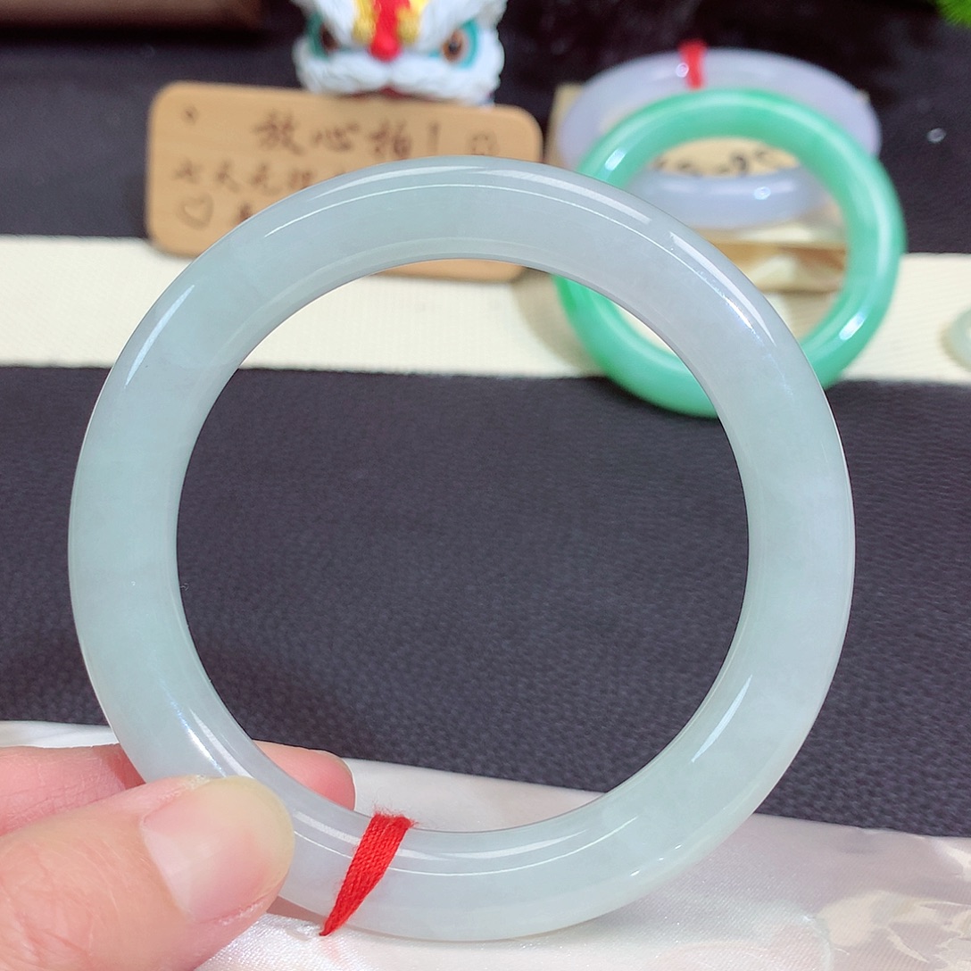 翡翠未镶嵌手镯1222