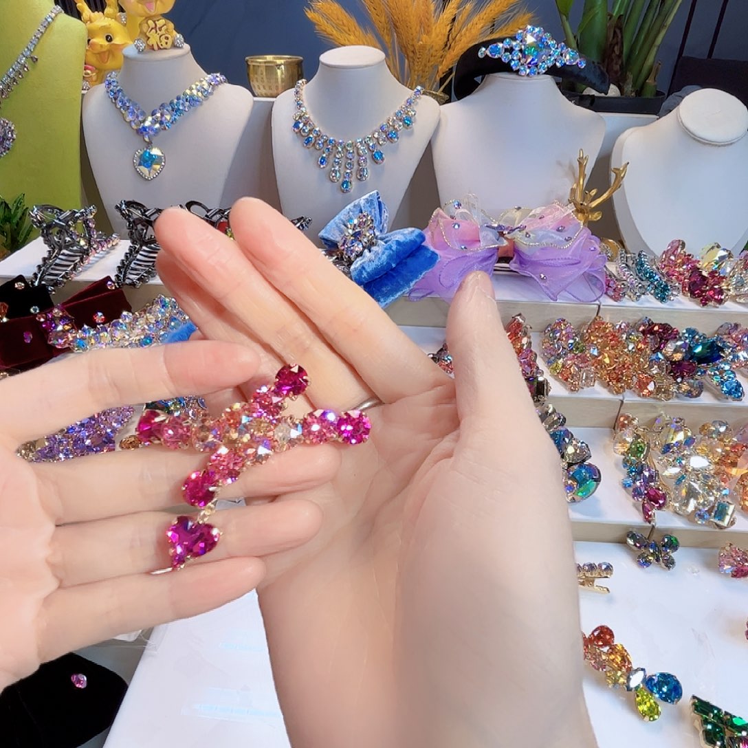 ****布艺合金施华发夹