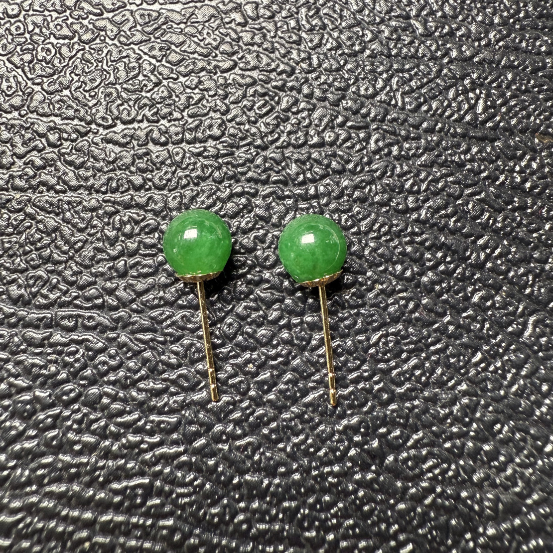 天然缅甸翡翠A货满色辣绿圆珠耳钉裸石5.9mm