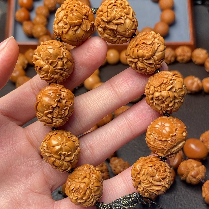 【闪购商品】橄榄核吊坠橄榄核