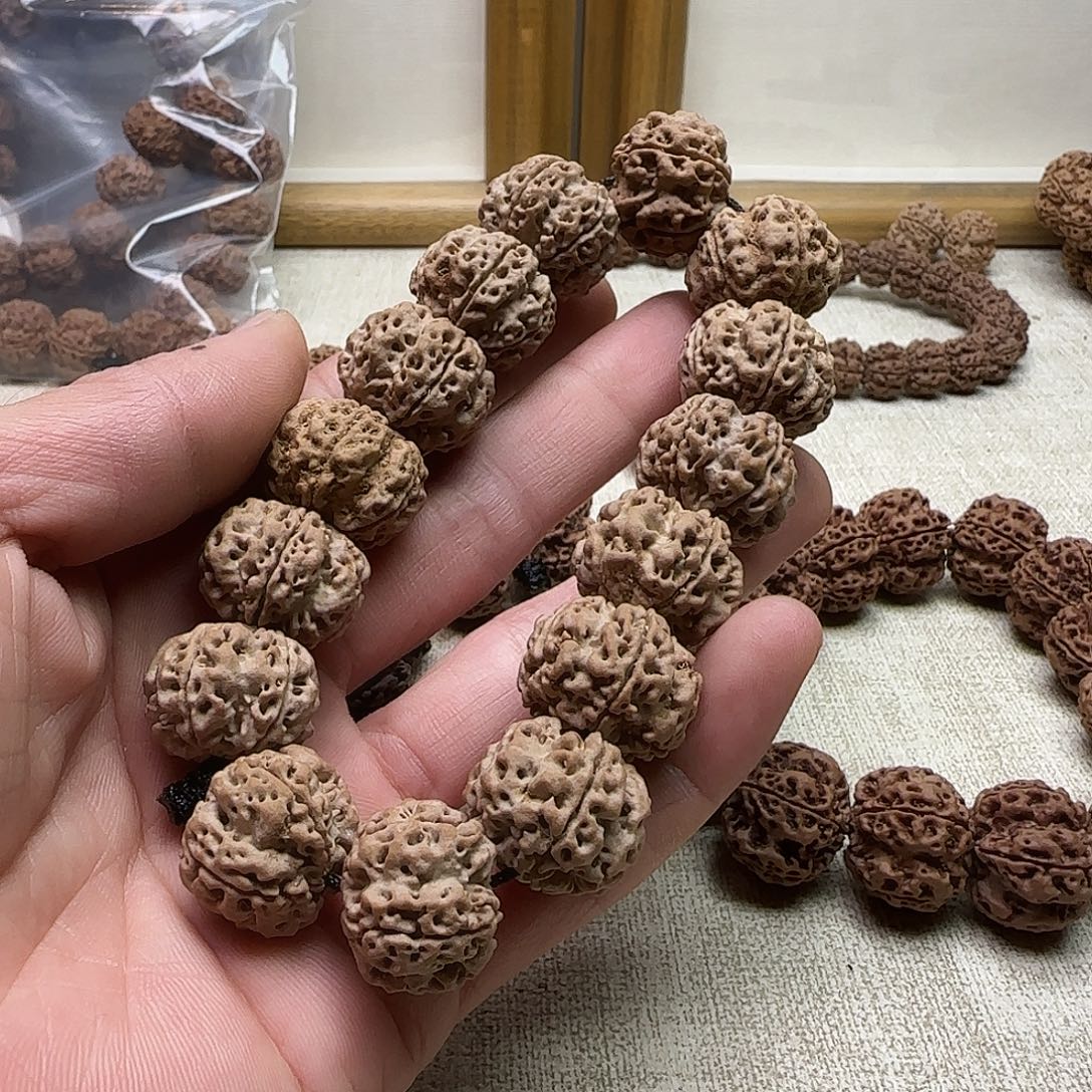 㟤***手串金刚菩提1原生态水晶籽