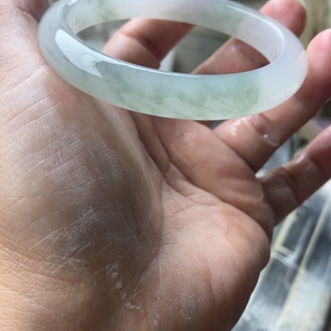 石英质玉（金丝玉）手镯未镶嵌自**在