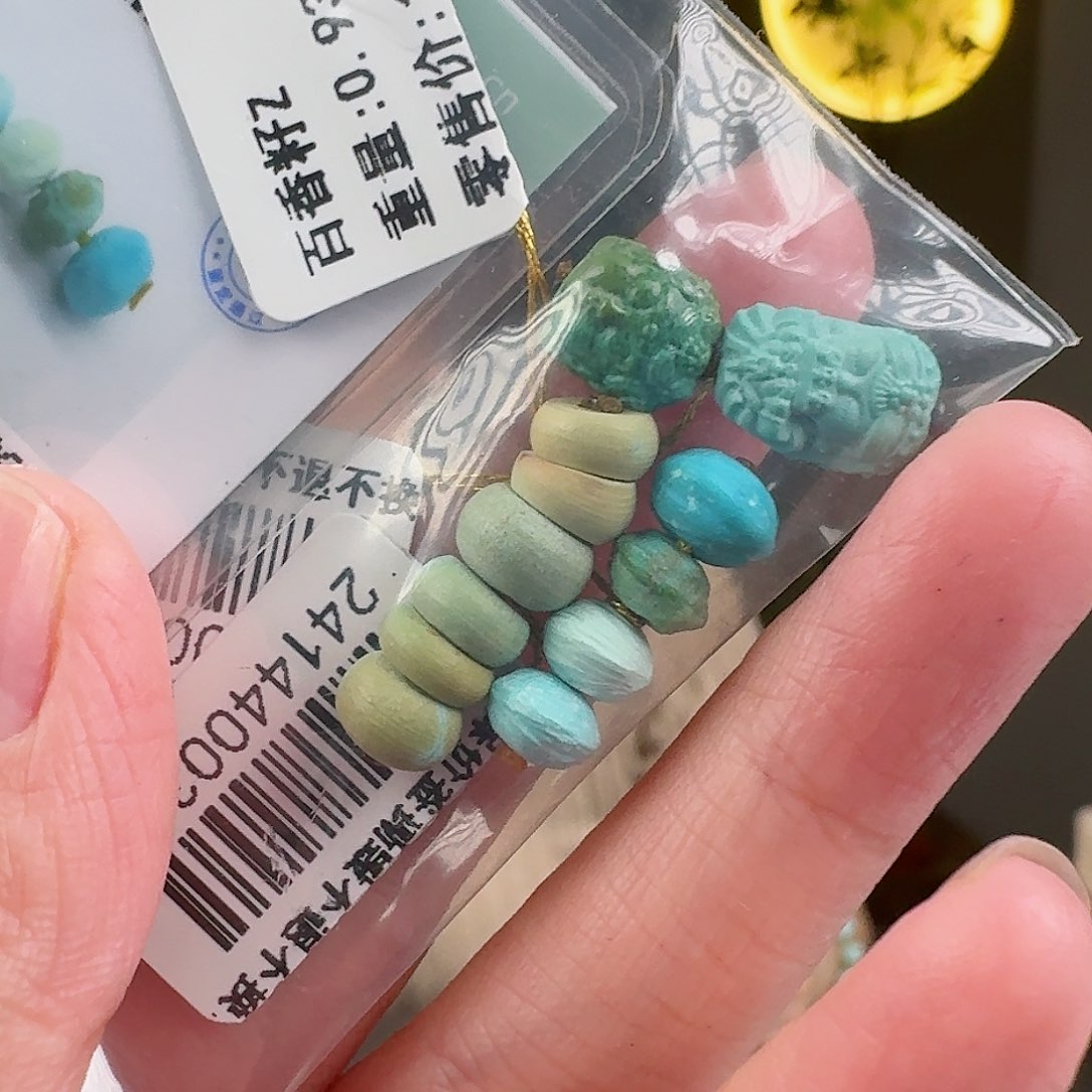 绿松石珠宝奇石未镶嵌