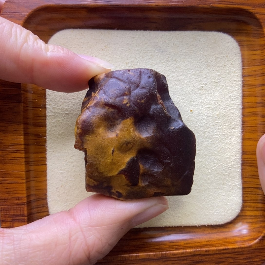 定制琥珀未镶嵌敏