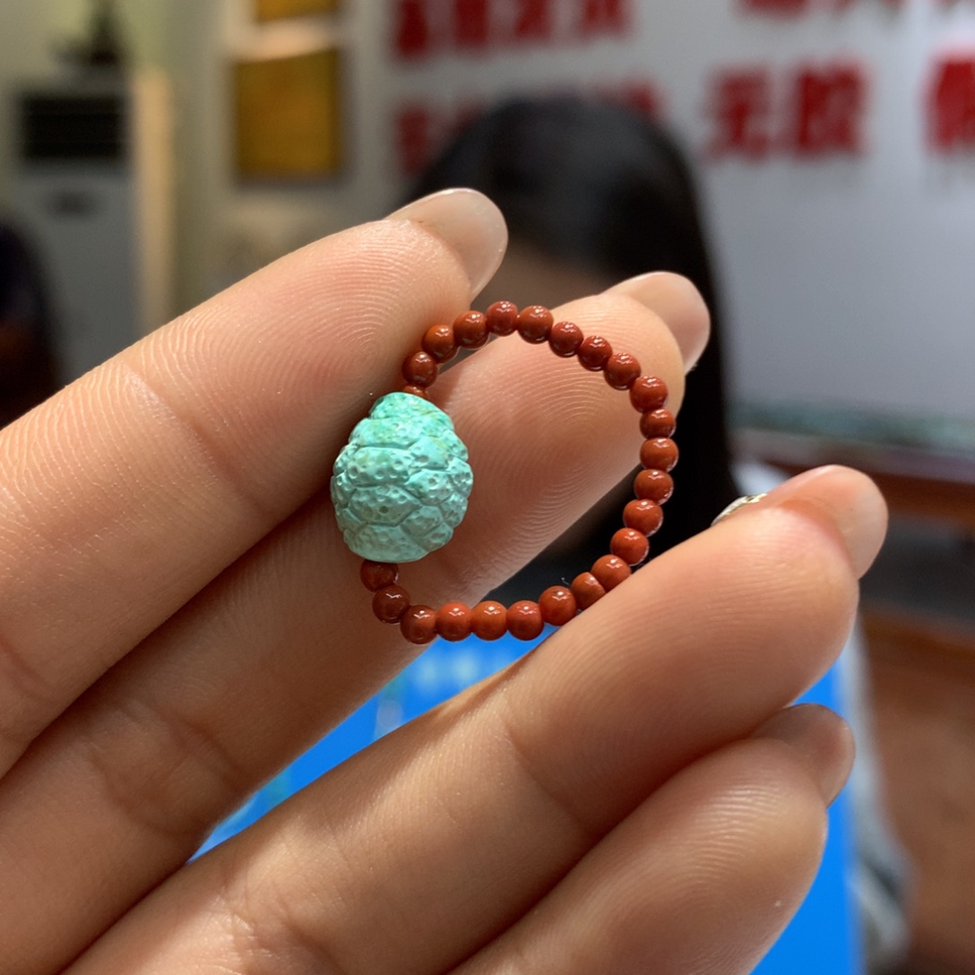 南红玛瑙戒指未镶嵌