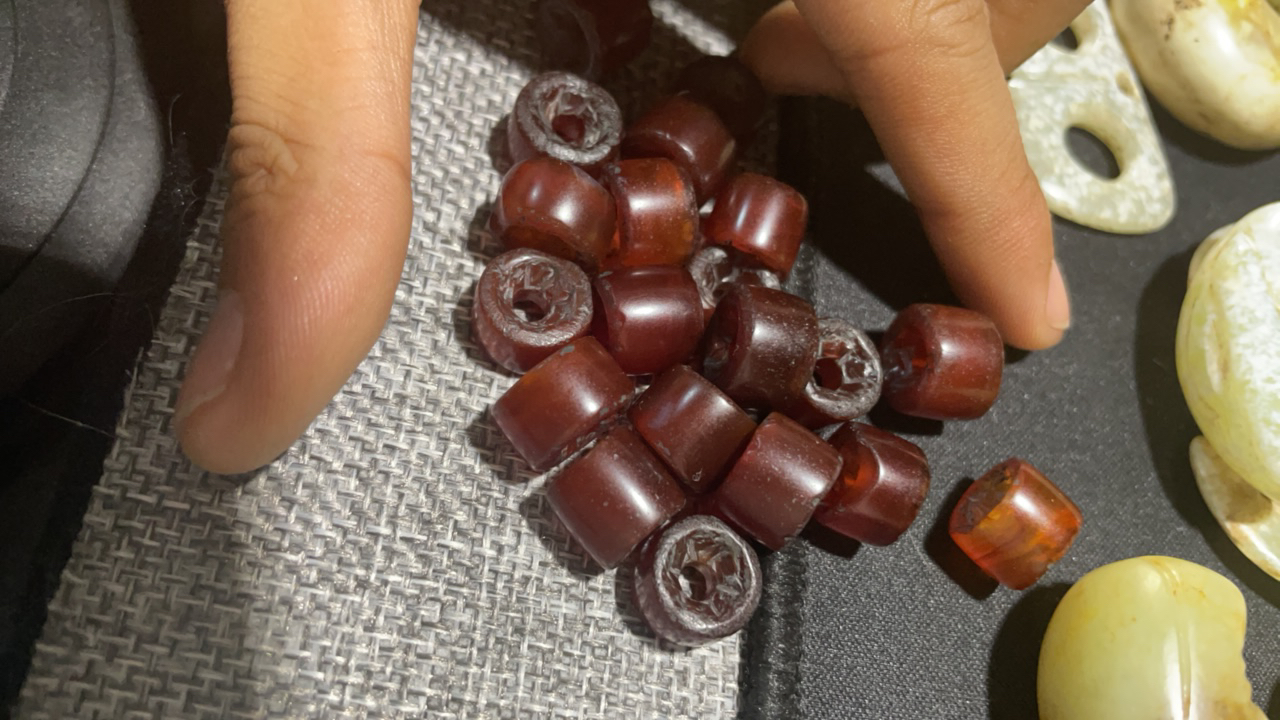 河磨奇石珠子型件