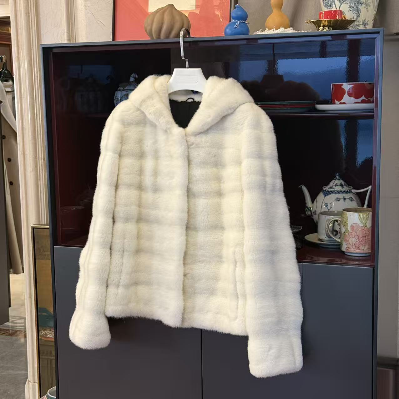 《千层雪》MYL 2025秋冬新品水貂外套连帽长袖单排扣宽松皮草