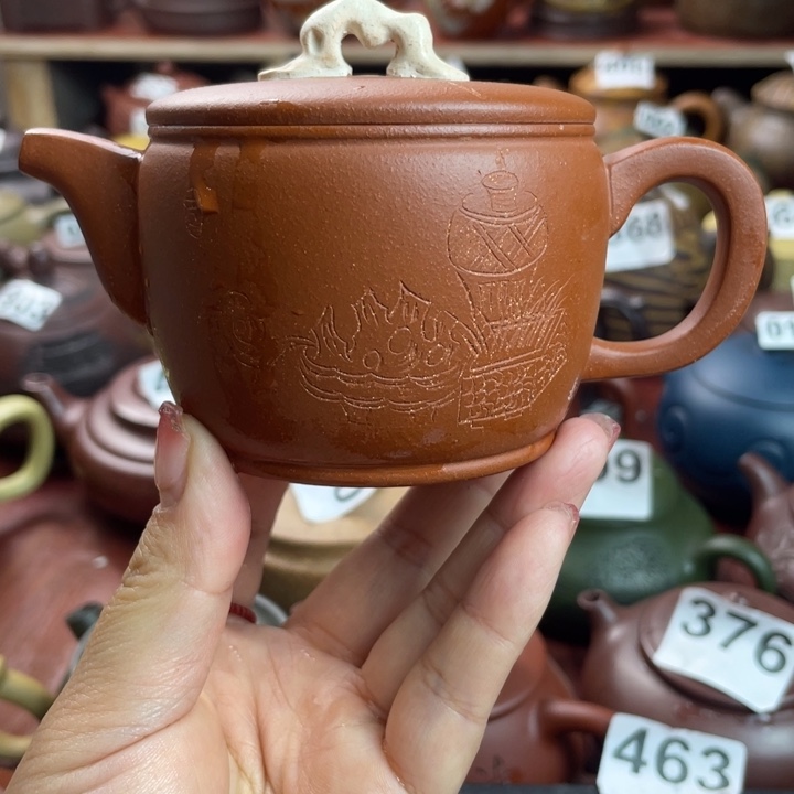 宜兴紫砂壶微瑕疵