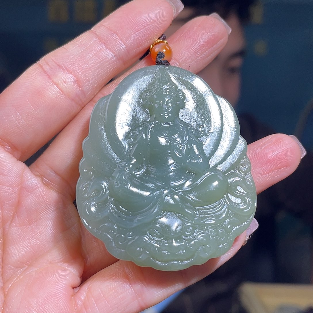 和田玉颈饰未镶嵌