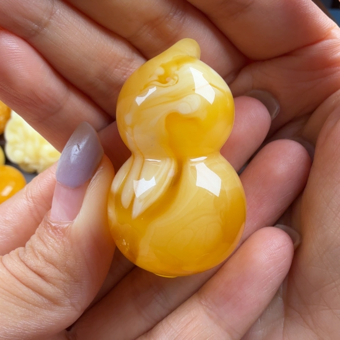 琥珀颈饰未镶嵌纯天然琥珀蜜蜡无优化