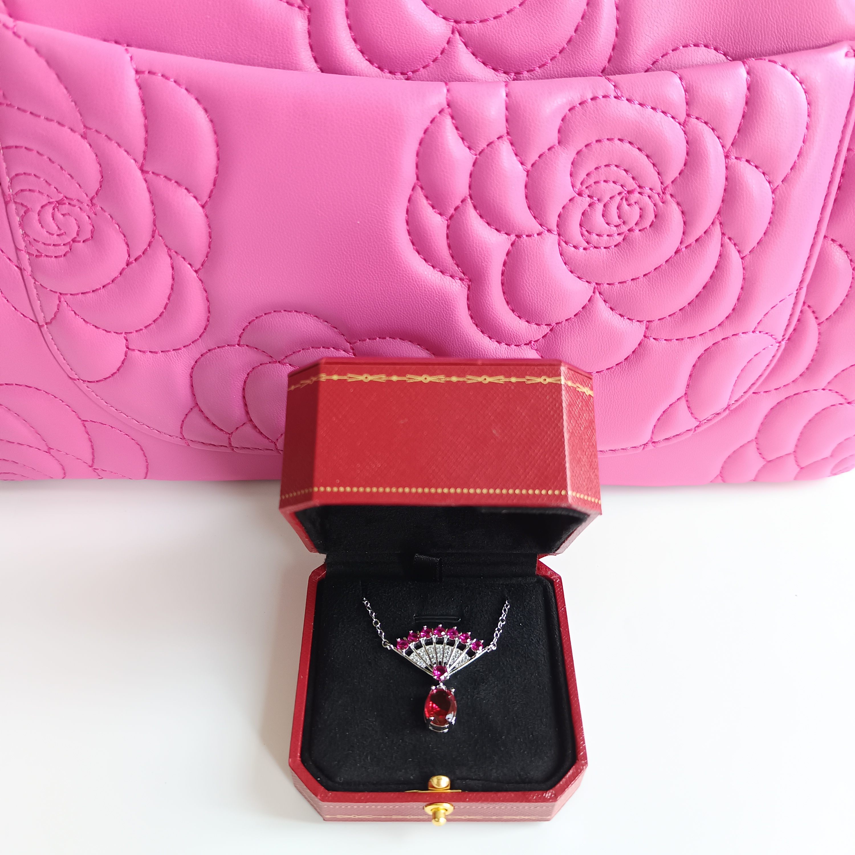 培育红宝石3170项链--红--精工红项链赠礼盒