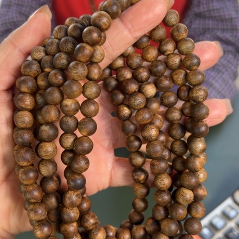 沉香手串白棋24克卡0.8多样性发1条