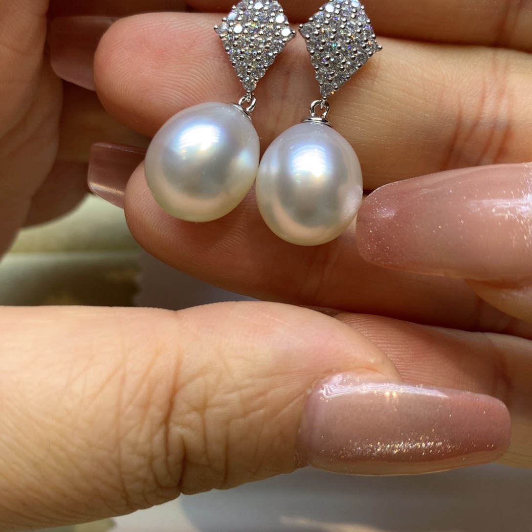 银S925镶嵌耳饰海水珍珠