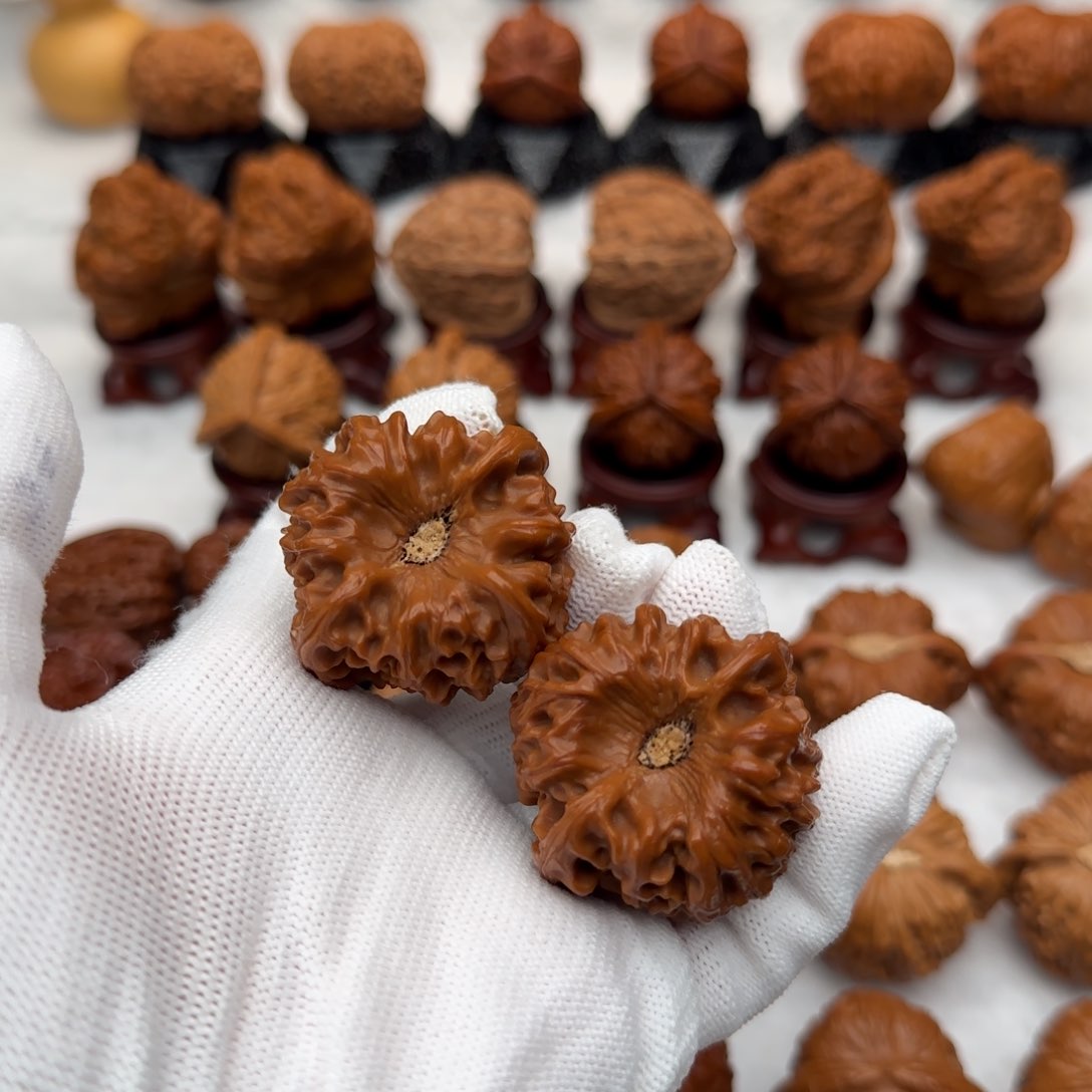 吊坠文玩核桃39凹底龙门涧