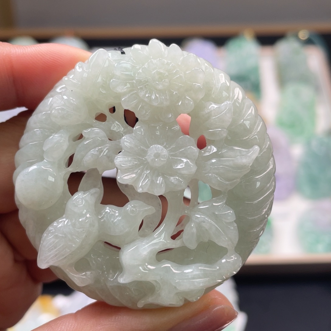 翡翠吊坠(不含链)未镶嵌