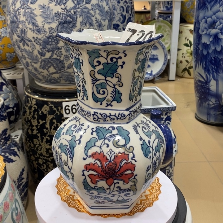 【闪购商品】摆件陶瓷六角花瓶摆件