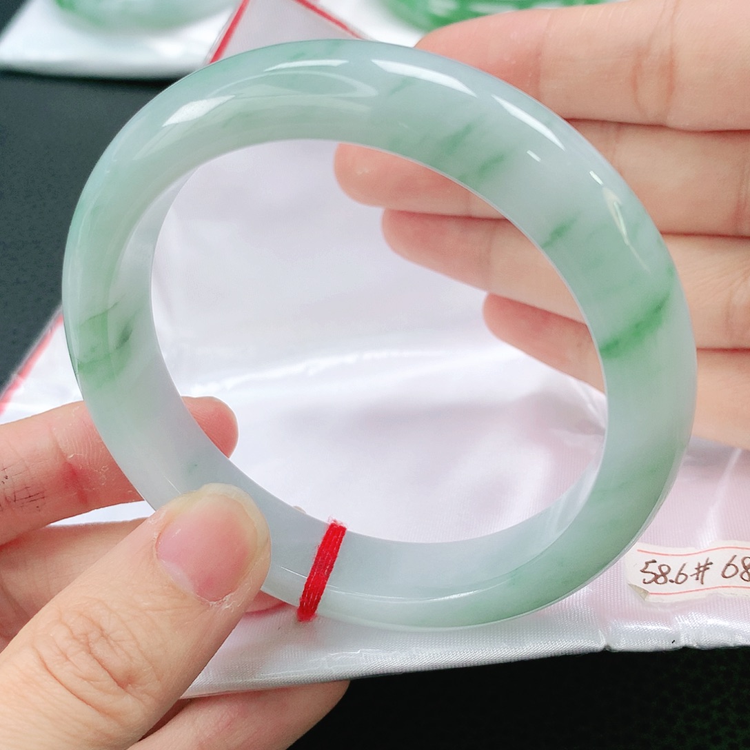 未镶嵌手镯翡翠缅甸58