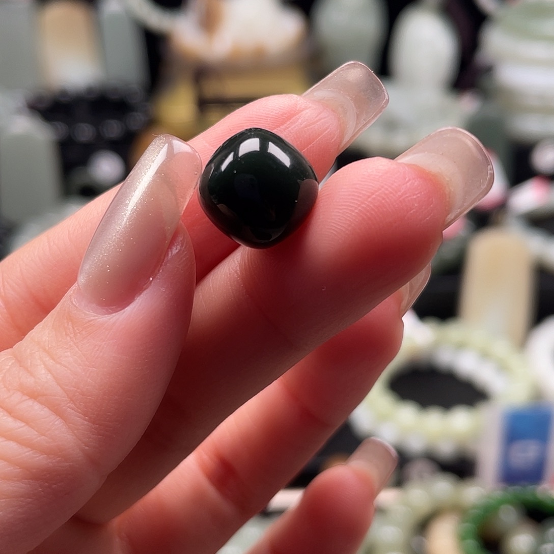 开***刻和田玉未镶嵌手链