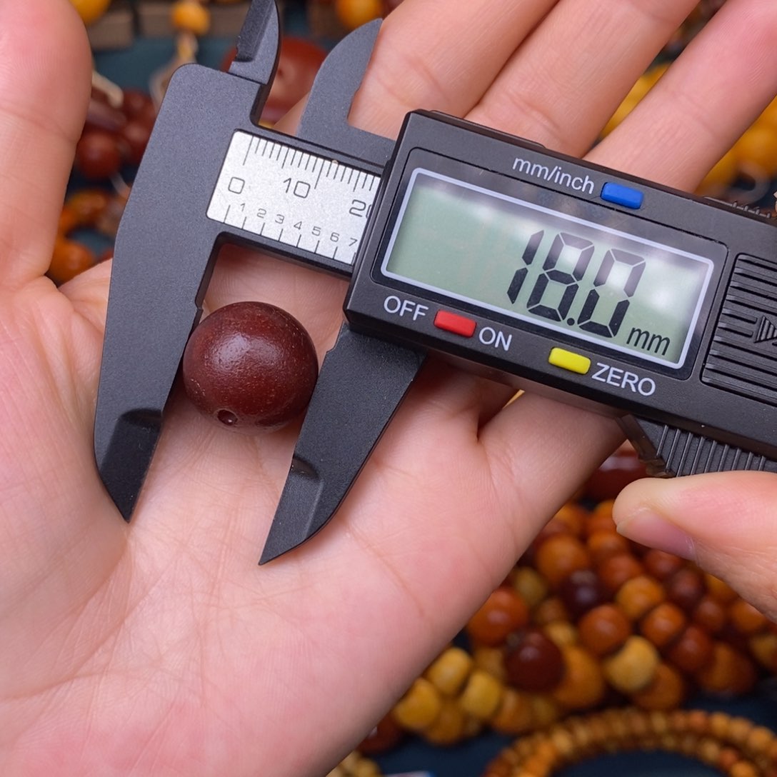 蜜蜡裸石未镶嵌蜜蜡