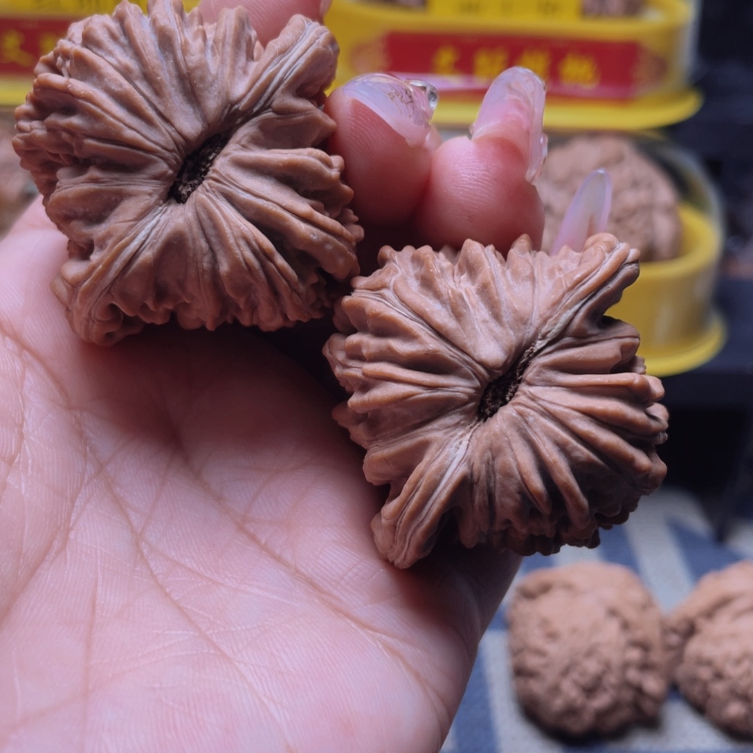 文玩核桃吊坠45四座楼文玩