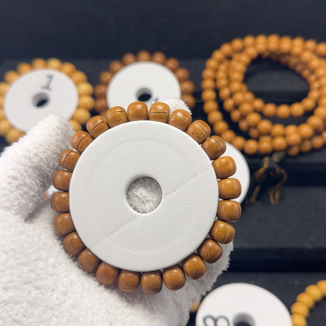 王***9桃核吊坠911桃核光洙