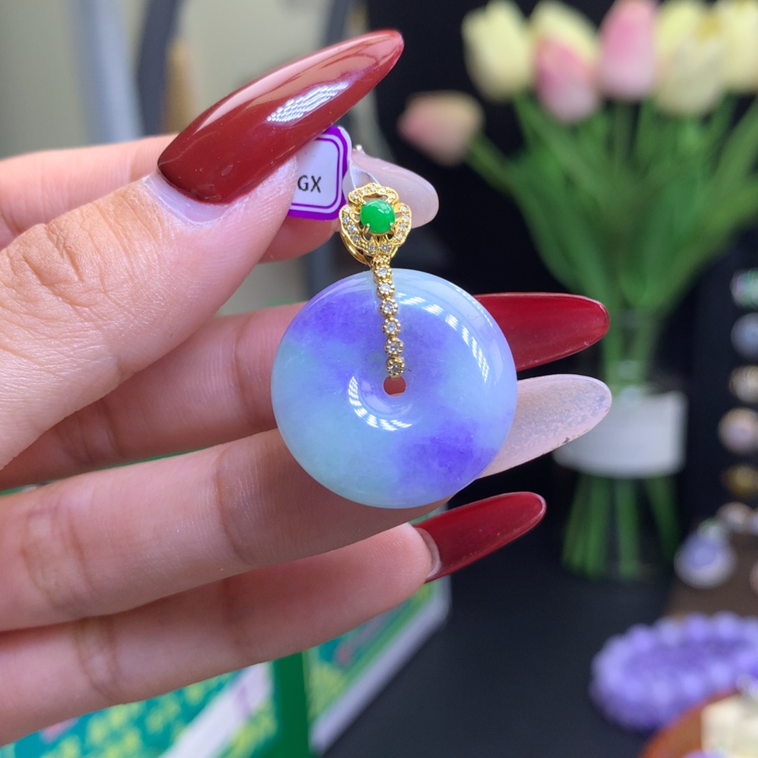 翡翠颈饰18K金镶嵌天然