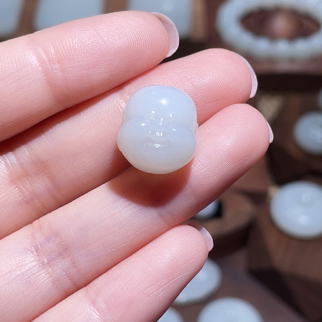 和田玉（子料）未镶嵌颈饰