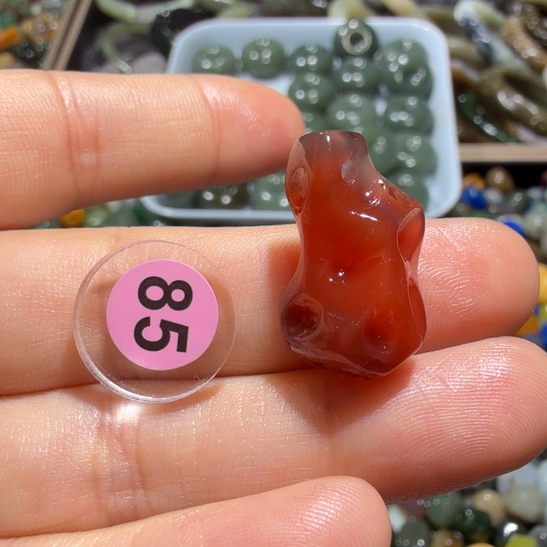 和田玉未镶嵌珠宝奇石