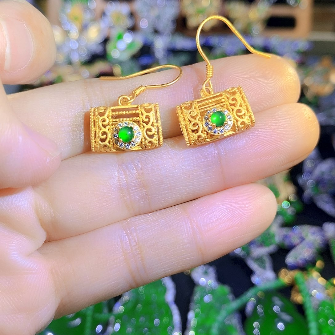 吊坠(不含链)银S925镀金镶嵌翡翠