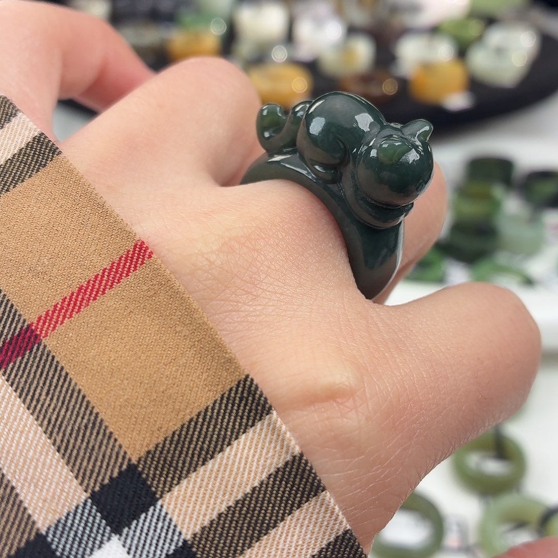 和田玉未镶嵌戒指S103趴趴猫18.3