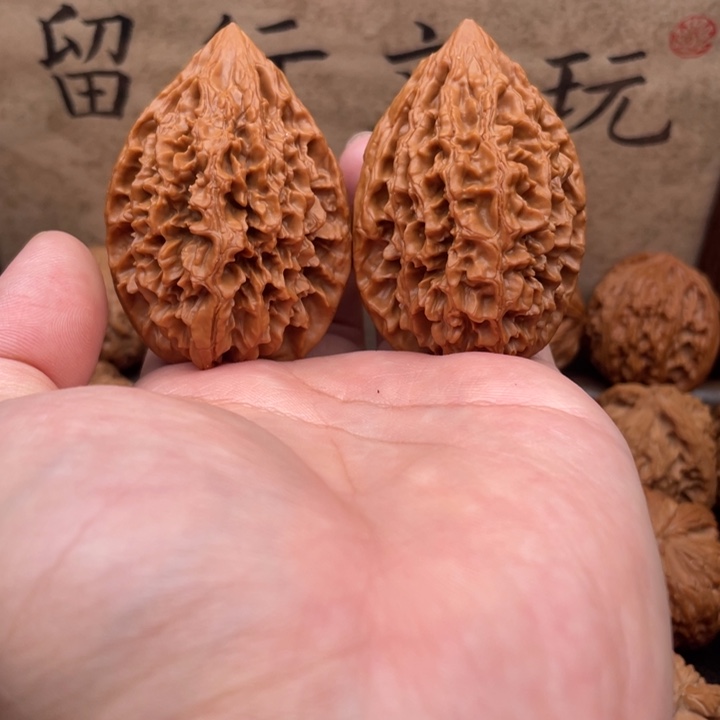 文玩核桃把件40招财鼠