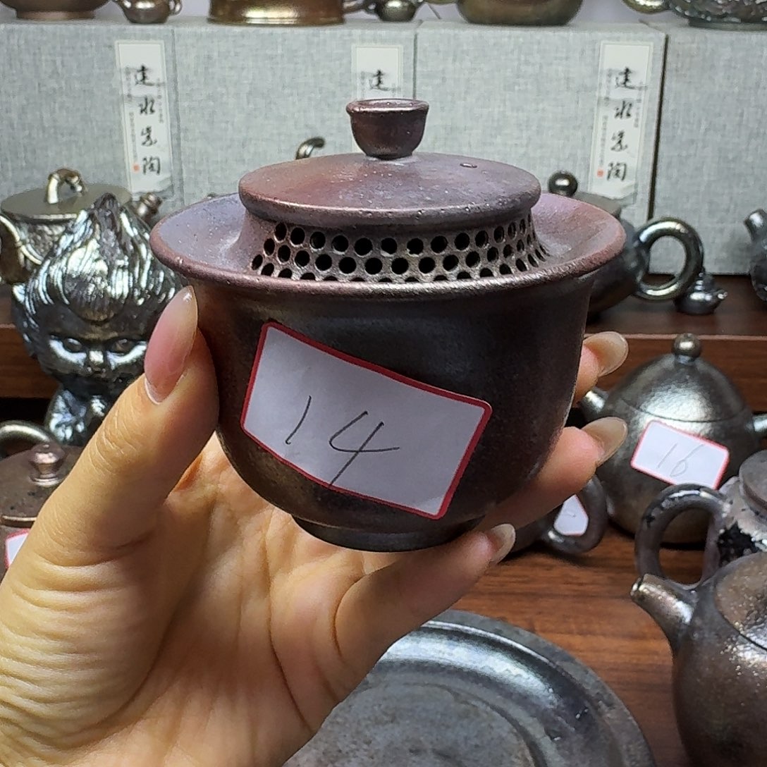 壶云南建水柴烧微瑕特价壶