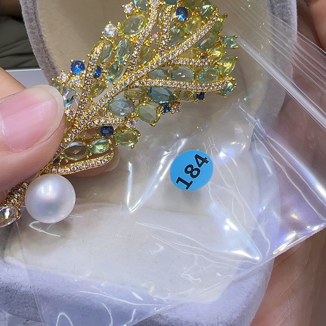 银S925镶嵌淡水珍珠耳饰