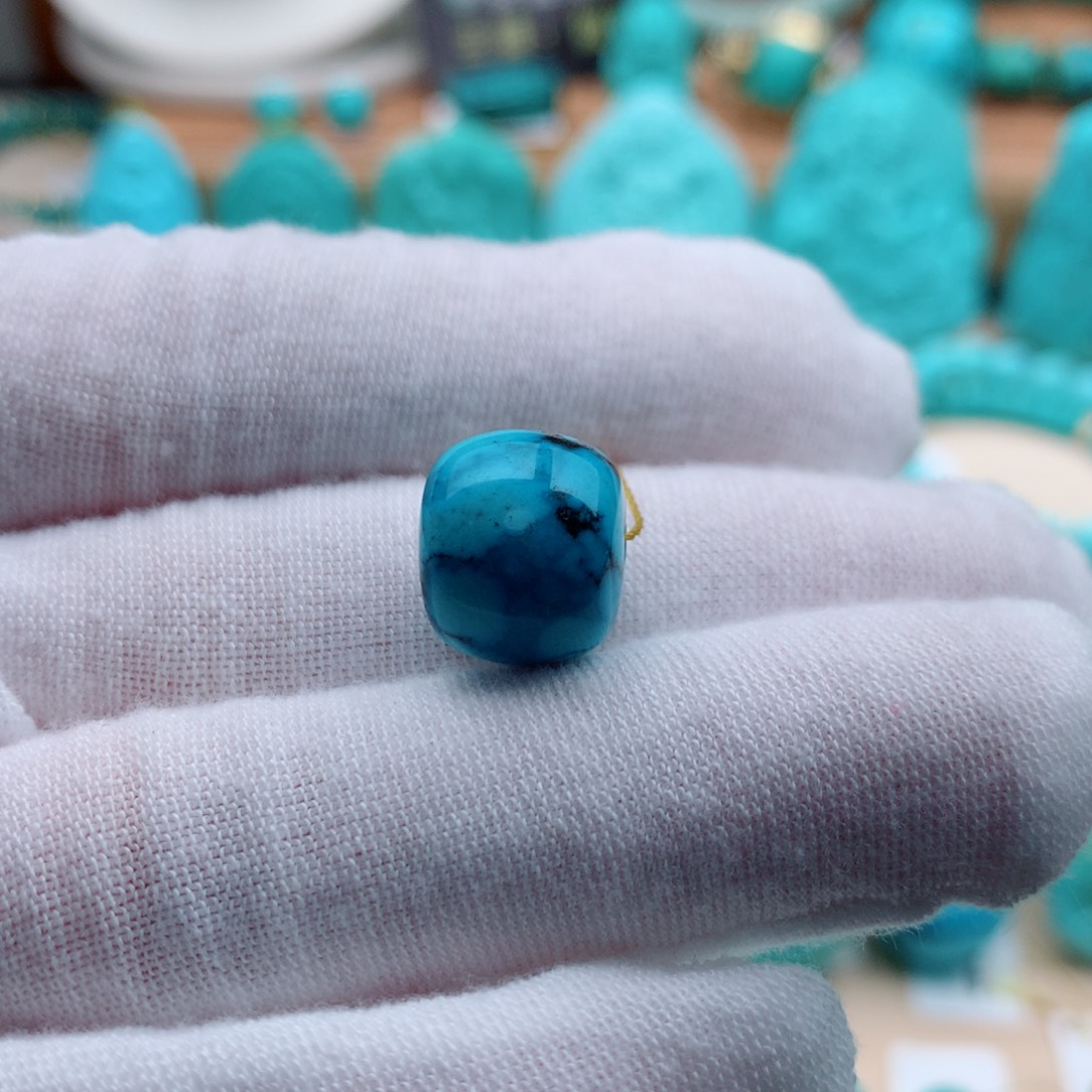 绿松石颈饰未镶嵌?****a