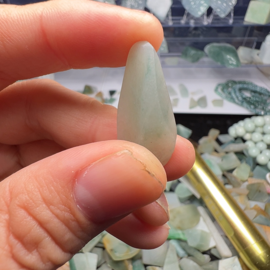 翡翠裸石缅甸翡翠A货