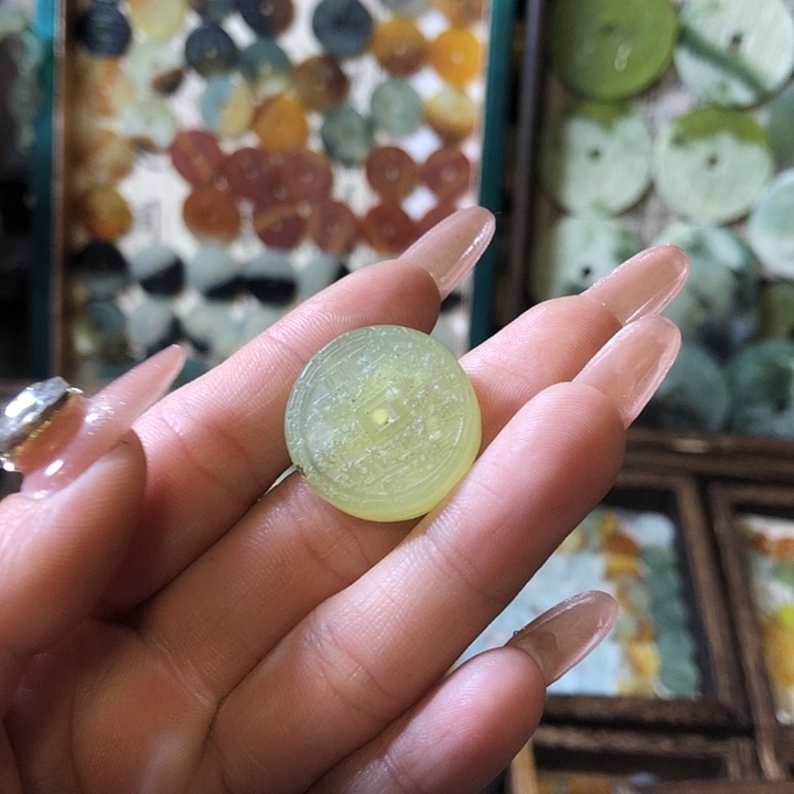 岫玉岫玉手链未镶嵌