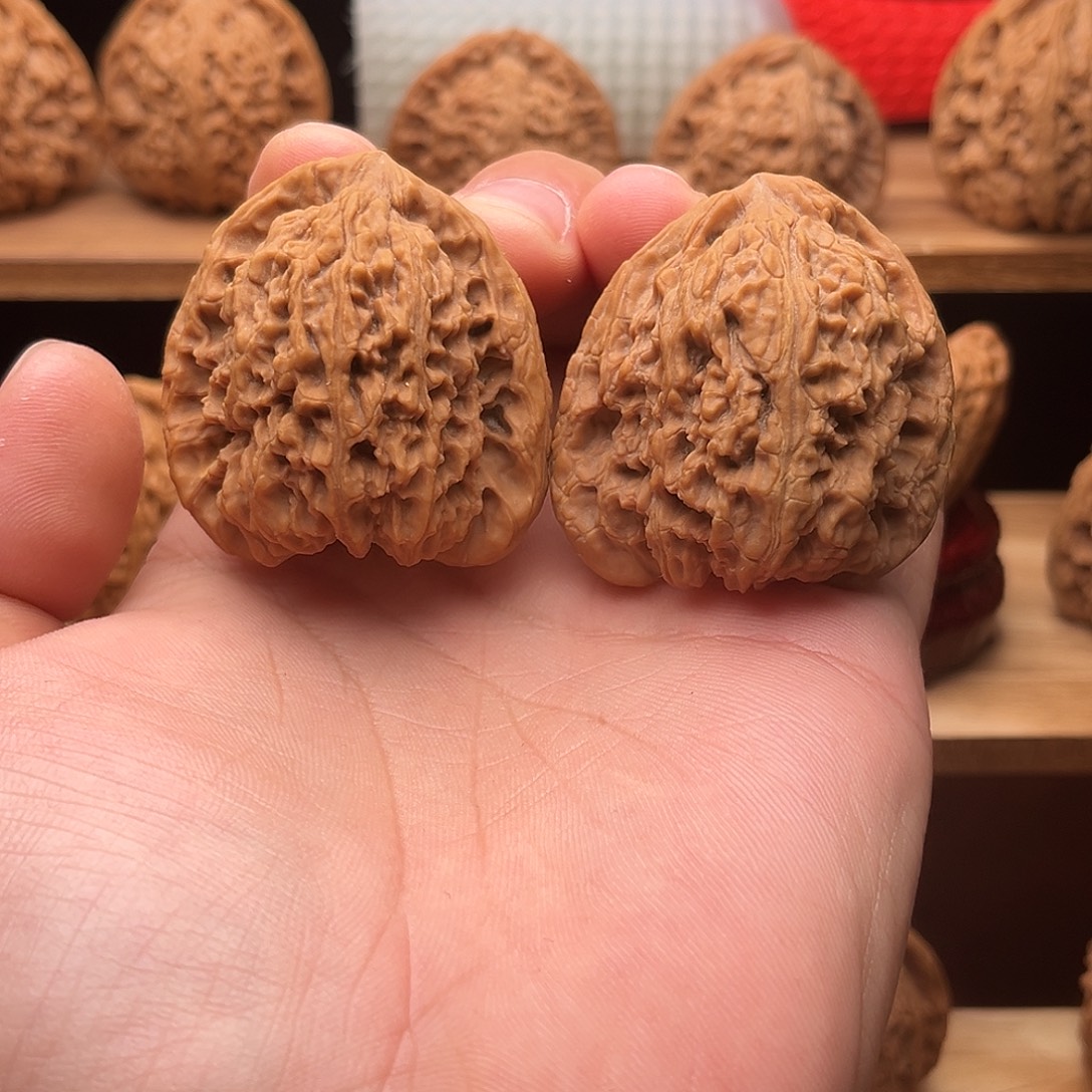 文玩核桃吊坠凹底高炮