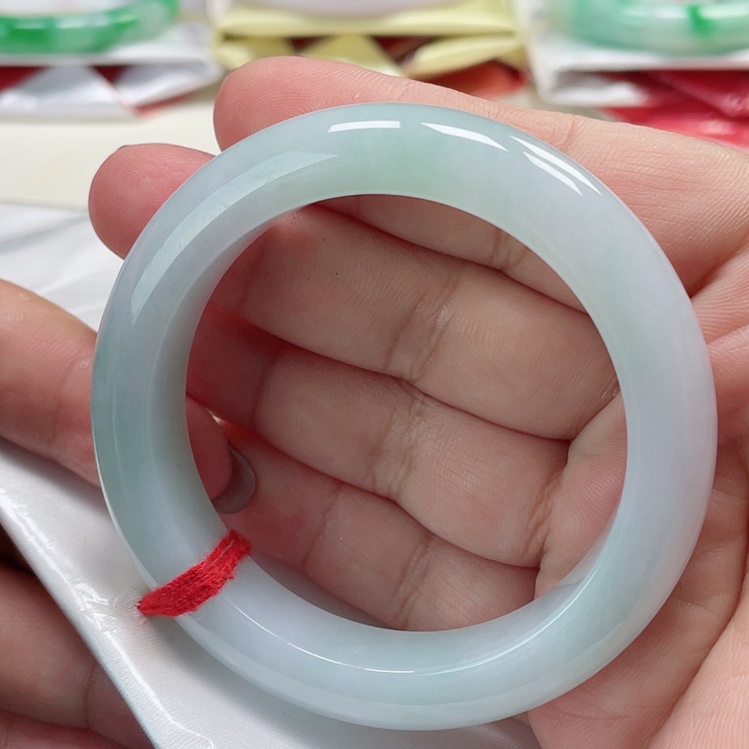 翡翠手镯未镶嵌缅甸翡翠手镯54圈