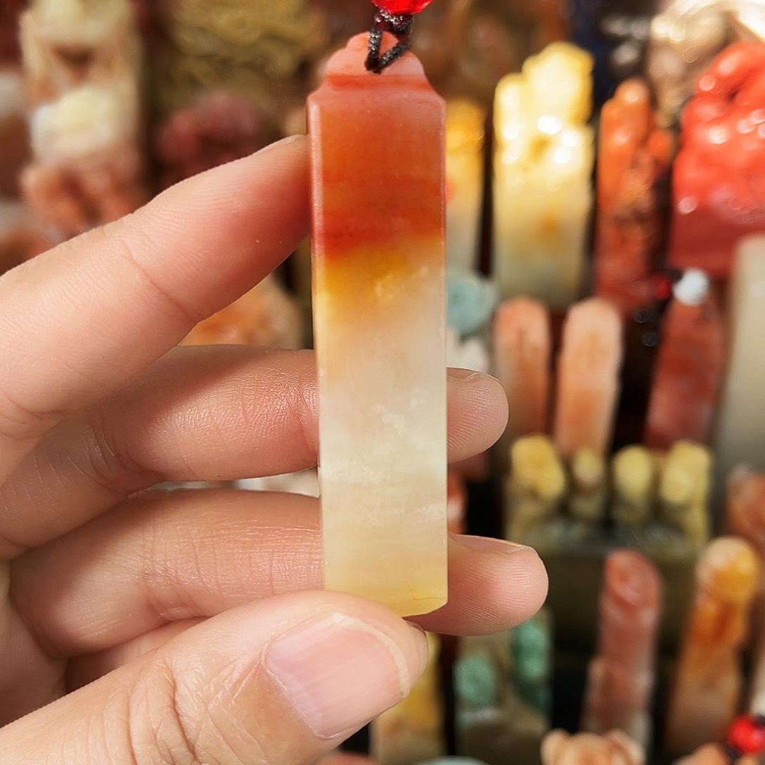 寿山石印石1。   0。  0。   