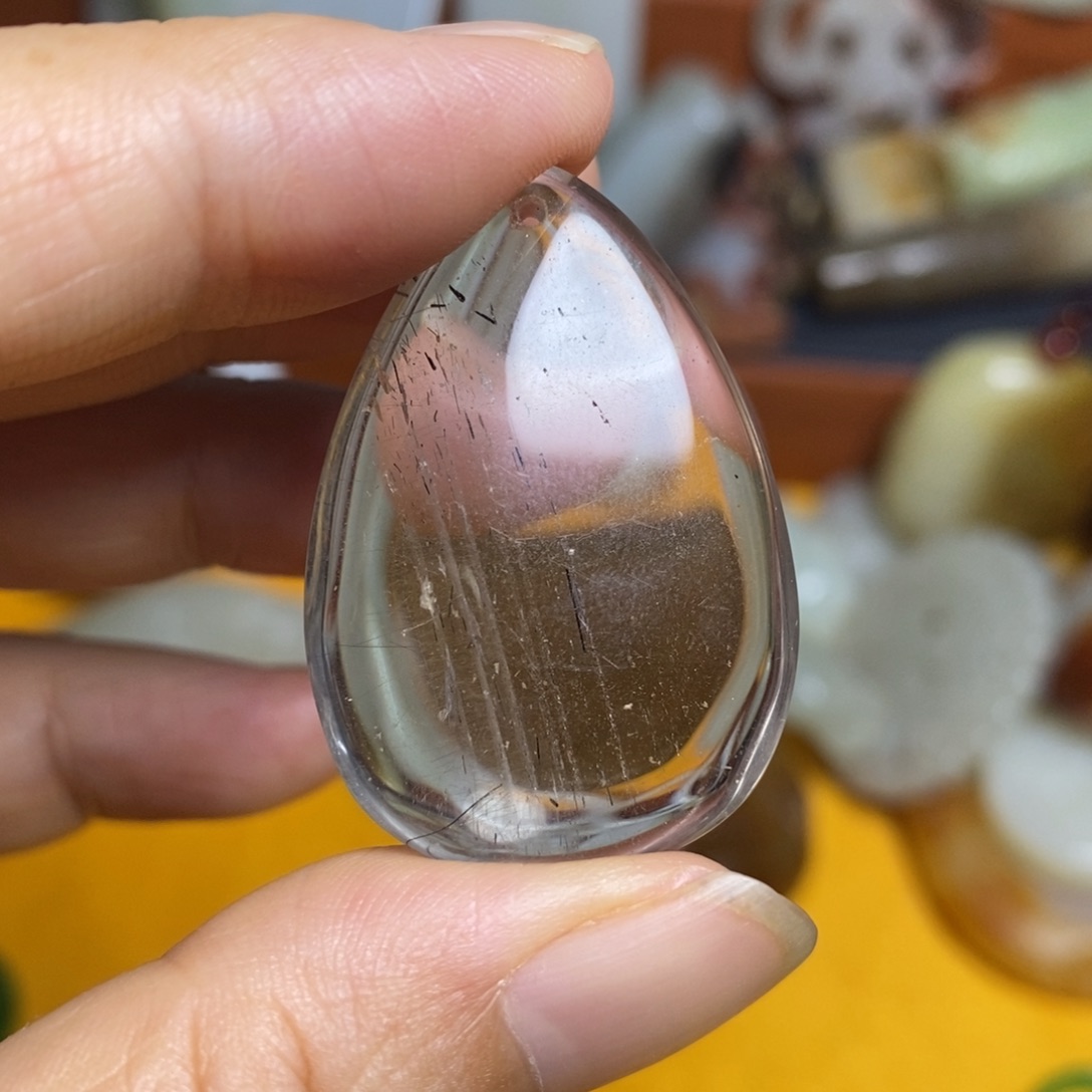 颈饰未镶嵌和田玉（糖玉）