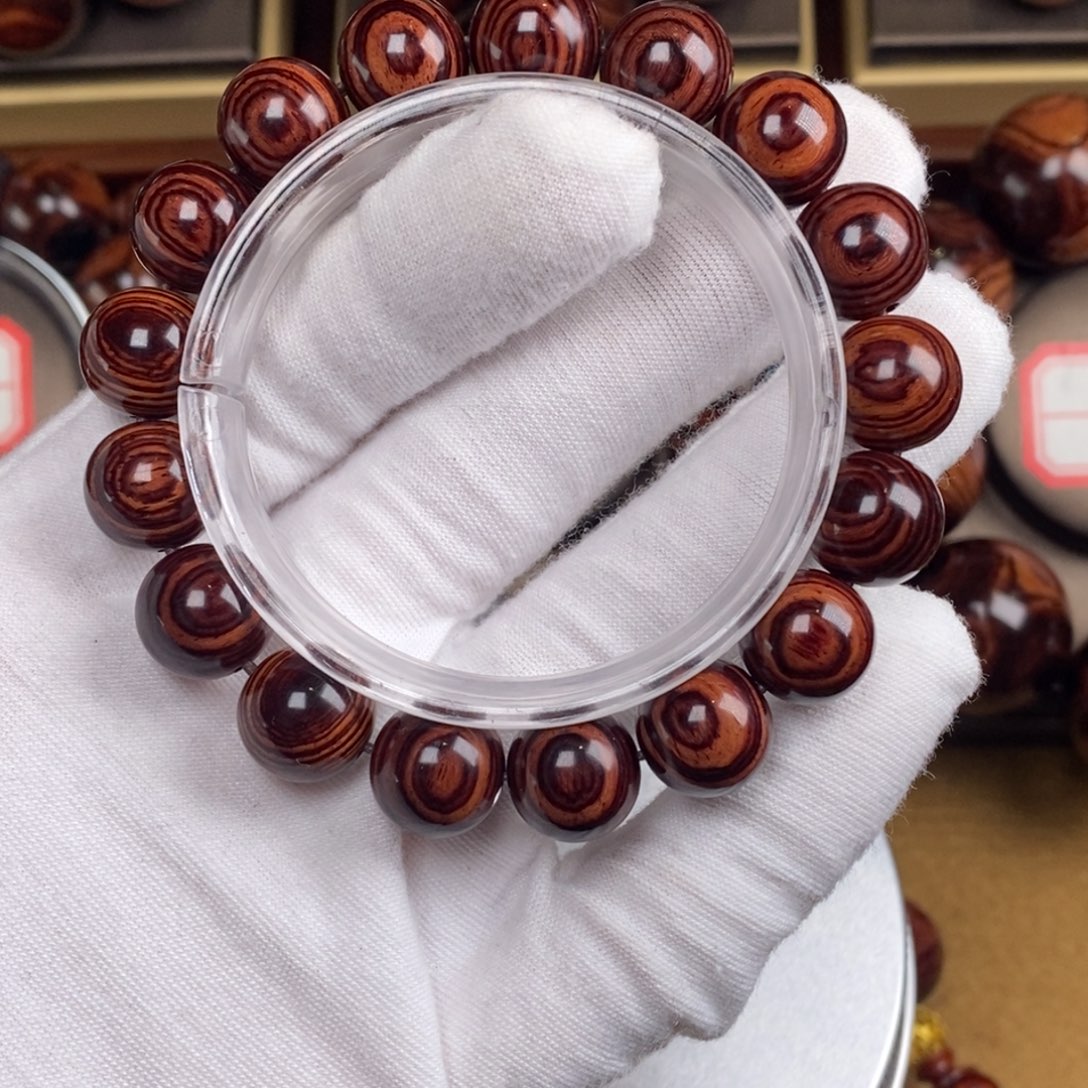 你***`黄花梨/降香黄檀把件11111