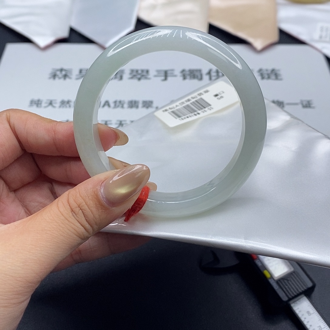 翡翠未镶嵌手镯百元手镯默认瑕疵