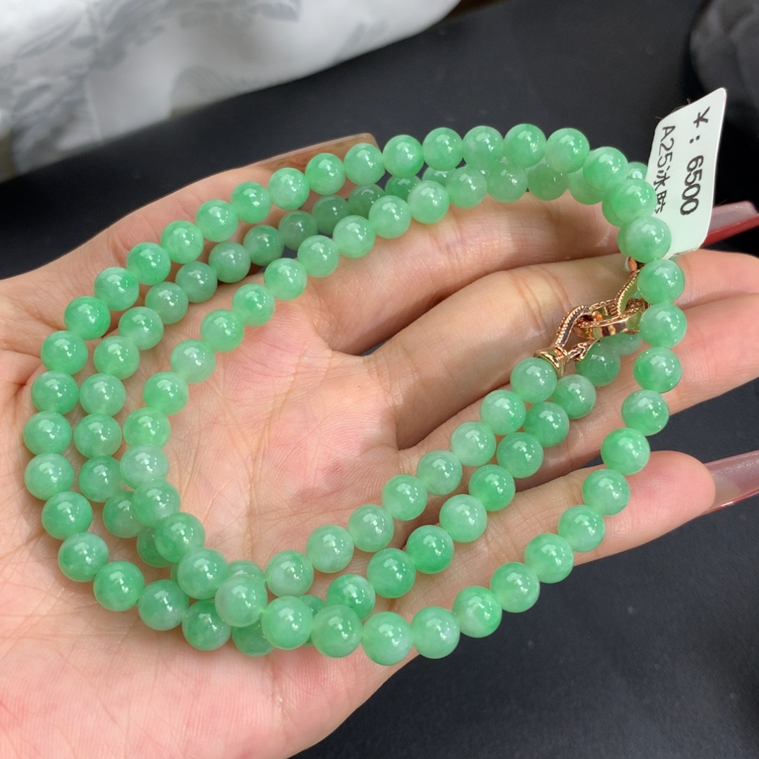 翡翠手链未镶嵌卡6.1胶润果绿项链