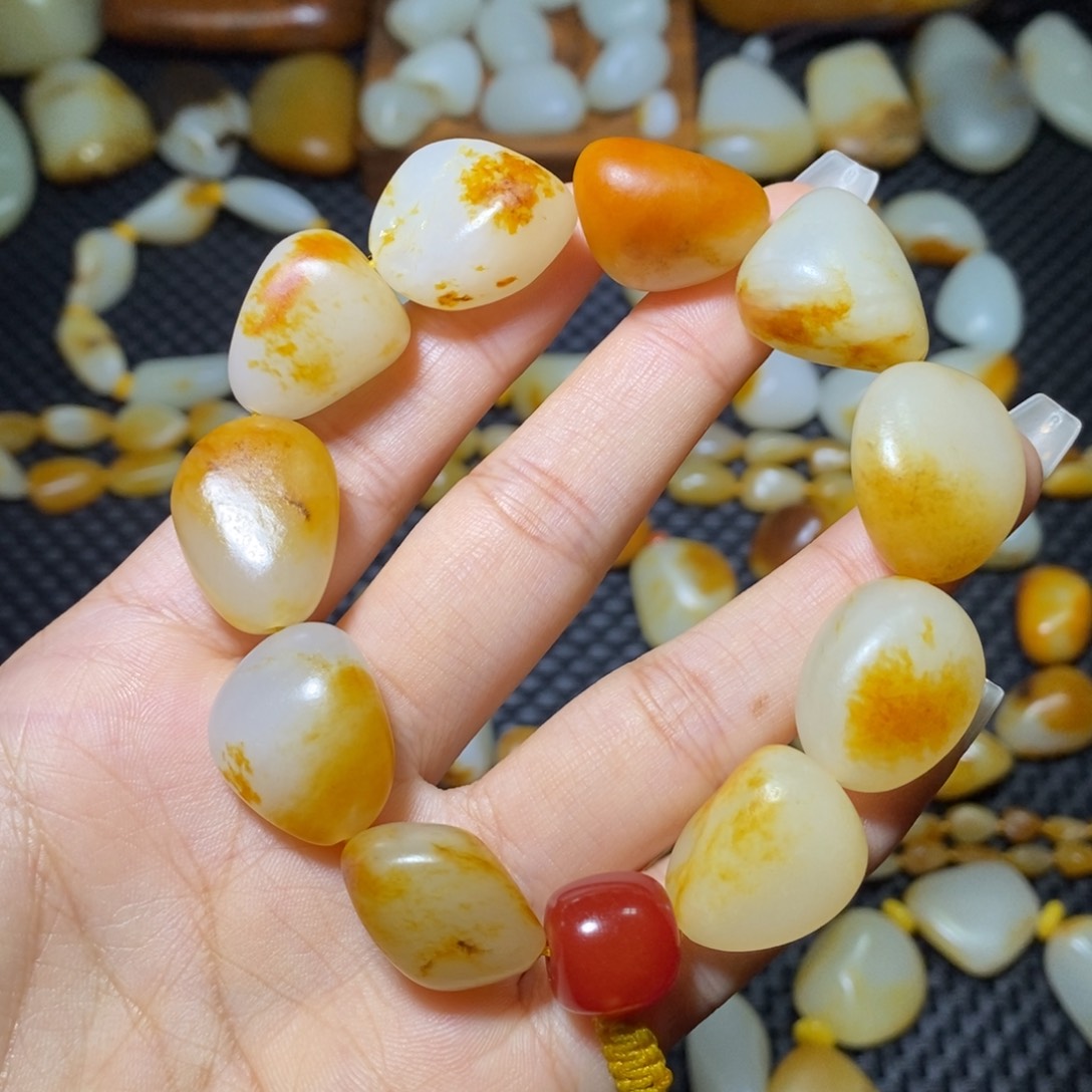 和田玉手链未镶嵌