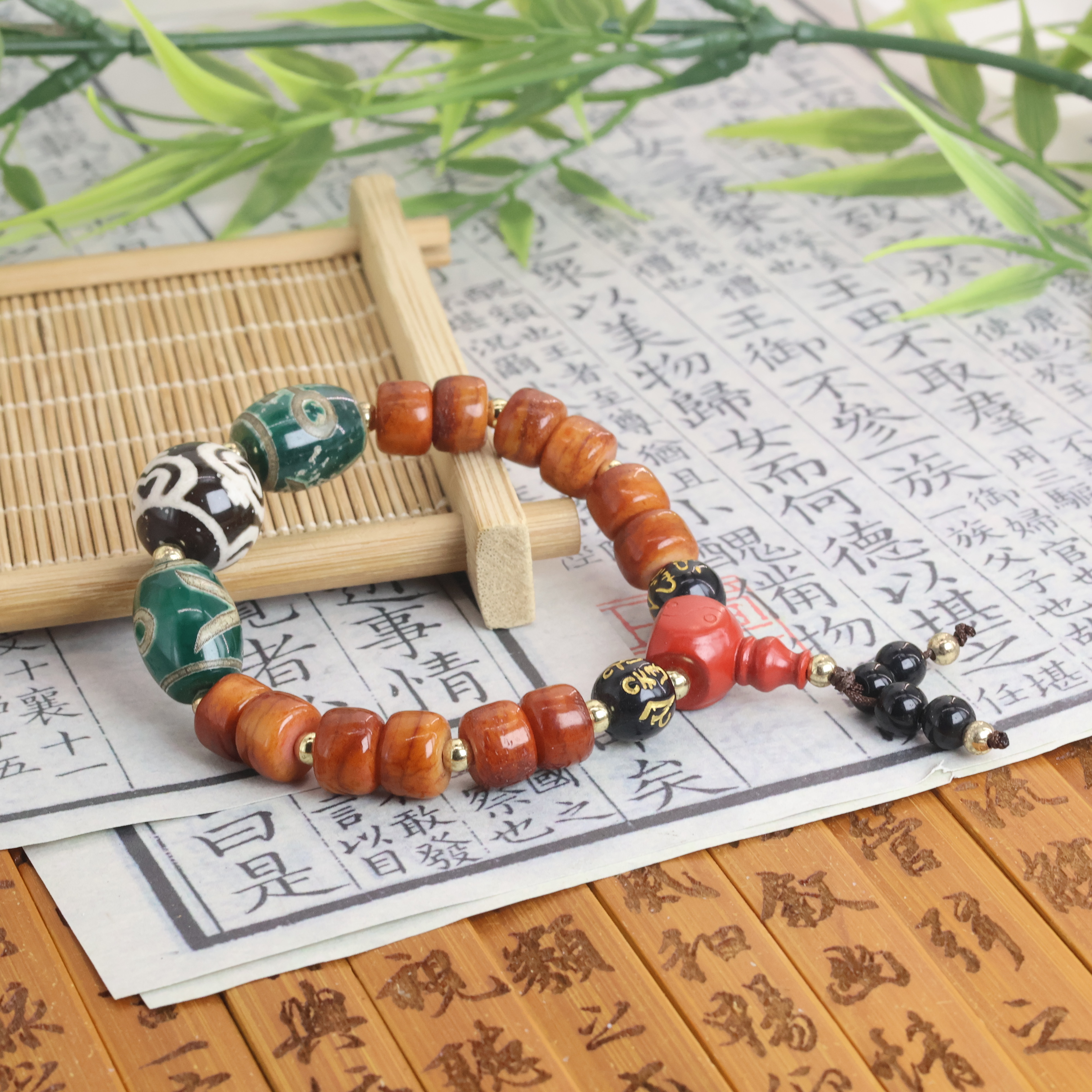 【凰世今传】尼泊尔回流宝瓶天珠藏区特色牛骨多宝手串