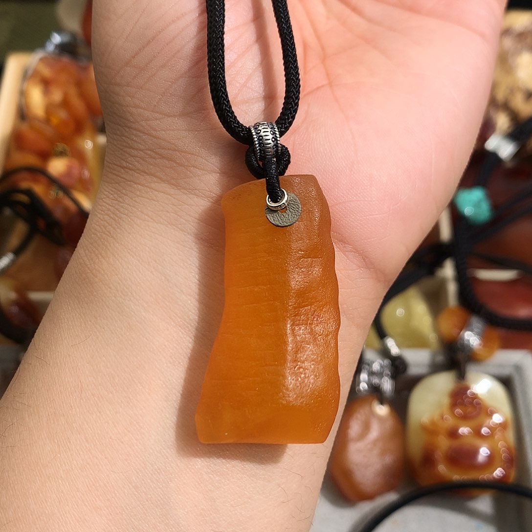 蜜蜡裸石未镶嵌你