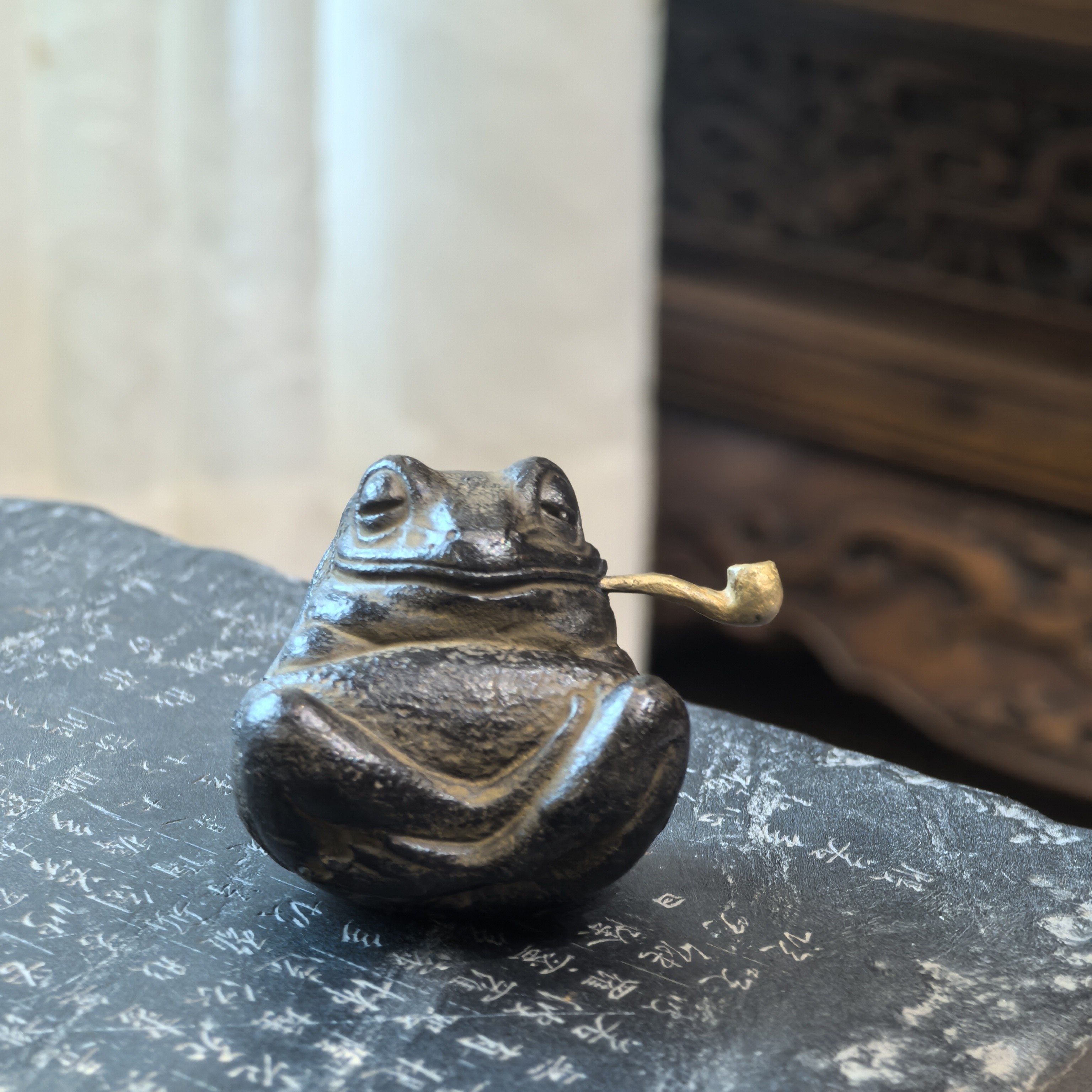 【沾沾喜器】烟斗蛙蟾茶宠自在转转蛙香插