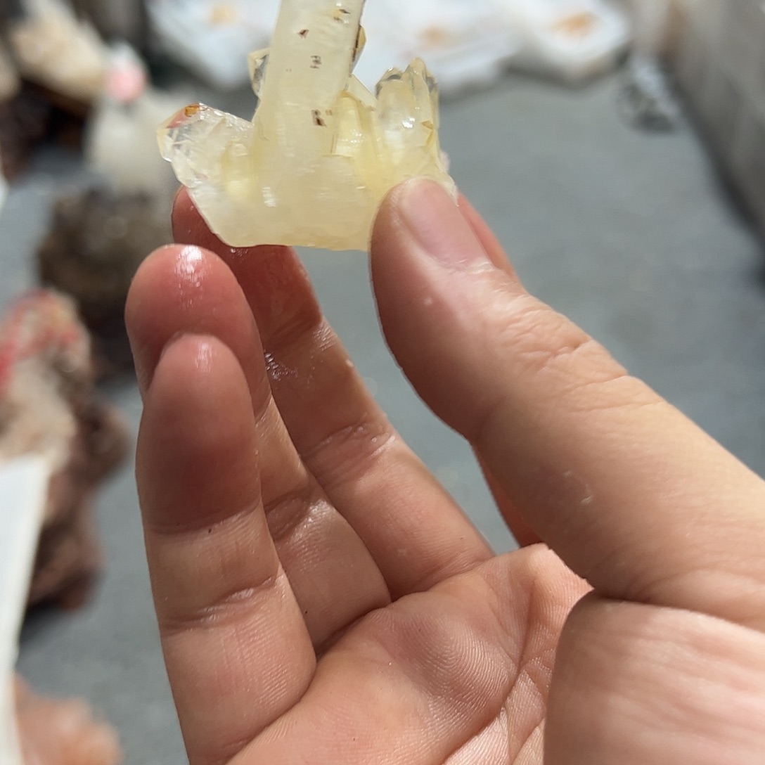 夜***.珠宝半成品水晶未镶嵌