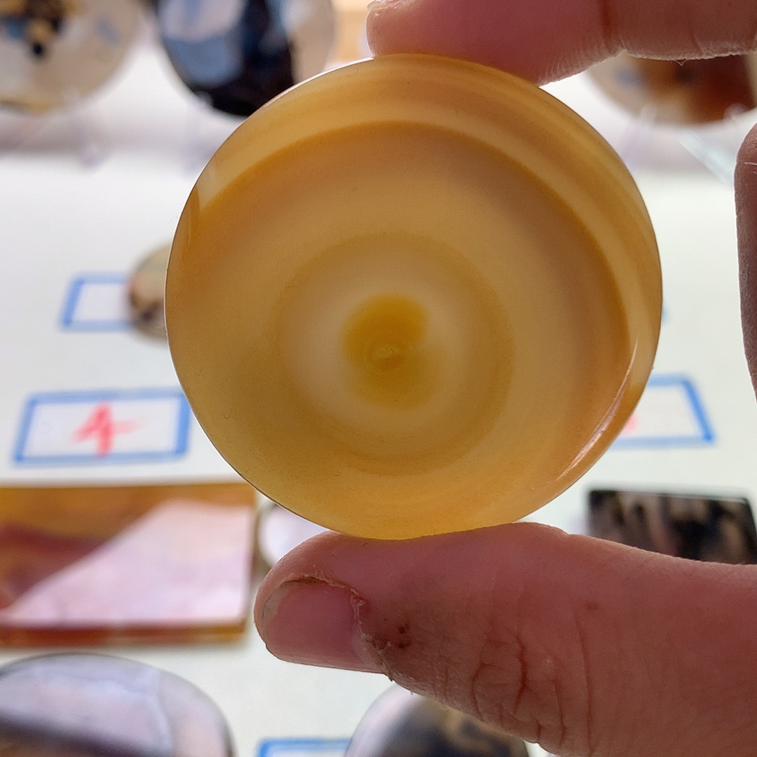 未镶嵌玛瑙/玉髓珠宝半成品