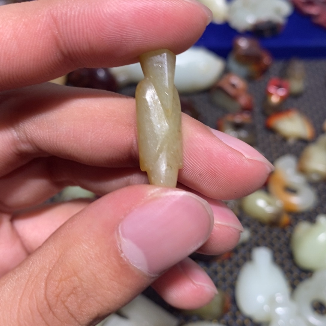 和田玉（糖玉）挂件未镶嵌